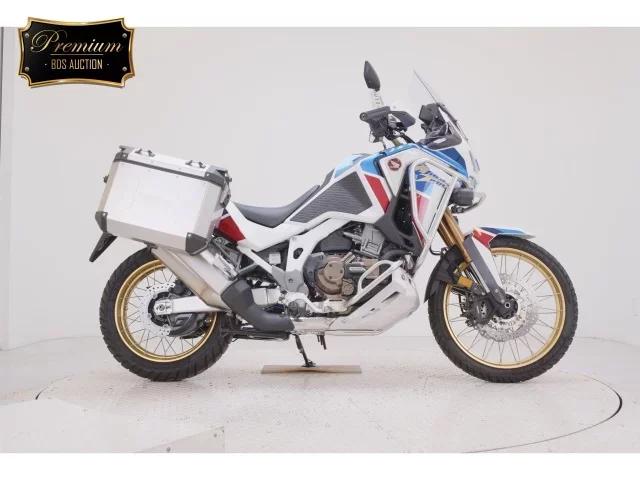 Honda CRF1100L AFRICA TWIN D лот № 0011 оценка 6  с аукциона в Японии