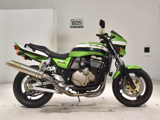 Kawasaki ZRX1200R лот № 7783 оценка 4  с аукциона в Японии