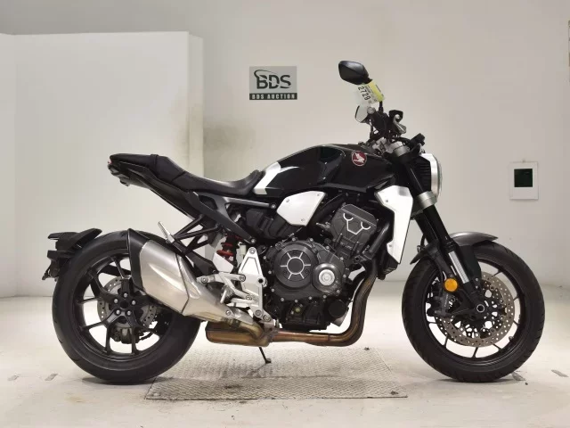 Honda CB1000R-2