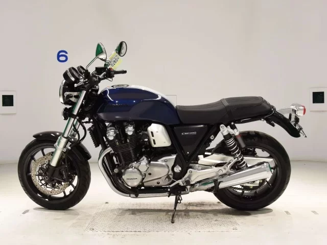 Honda CB1100RS