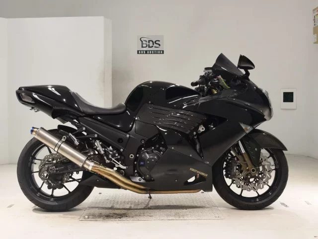 Kawasaki ZZR1400 лот № 0291 оценка 4  с аукциона в Японии
