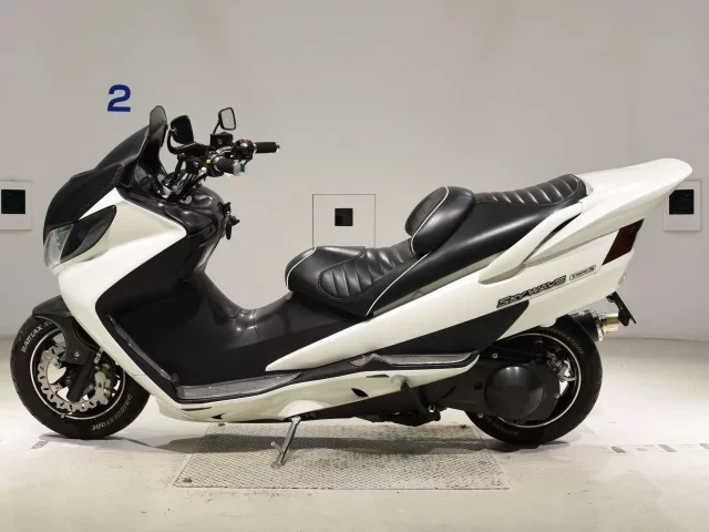 Suzuki SKYWAVE 250S-2