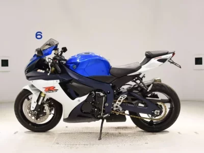 Suzuki GSX-R750  с аукциона в Японии