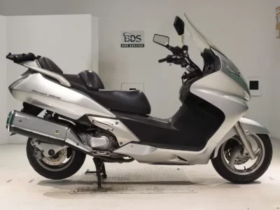 Honda SILVERWING600  с аукциона в Японии
