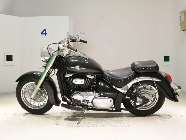 Suzuki INTRUDER 400 CLASSIC