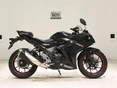 Suzuki GSX250R