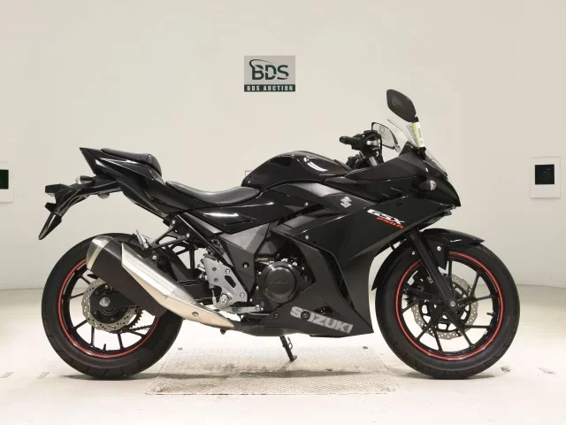 Suzuki GSX250R