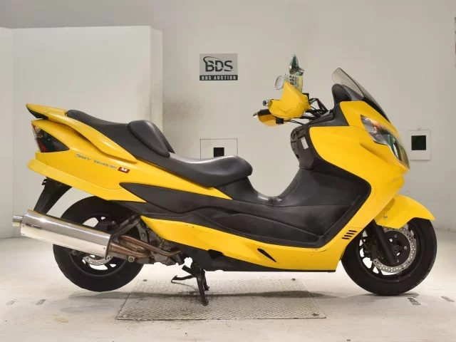 Suzuki SKYWAVE 250M лот № 2691 оценка 4  с аукциона в Японии