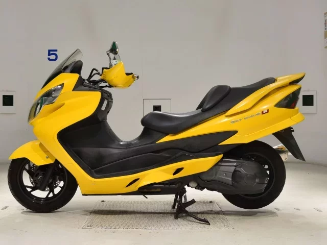 Suzuki SKYWAVE 250M