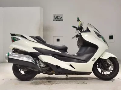 Suzuki SKYWAVE 250S-3  с аукциона в Японии
