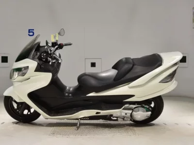 Suzuki SKYWAVE 250S-3  с аукциона в Японии