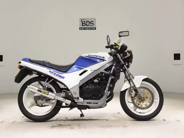 Honda VTZ250 лот № 7847 оценка 4  с аукциона в Японии