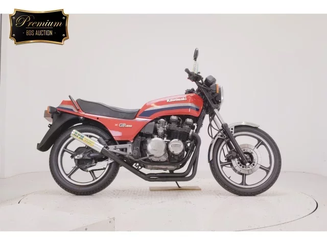 Kawasaki Z550F лот № 7571 оценка 4  с аукциона в Японии