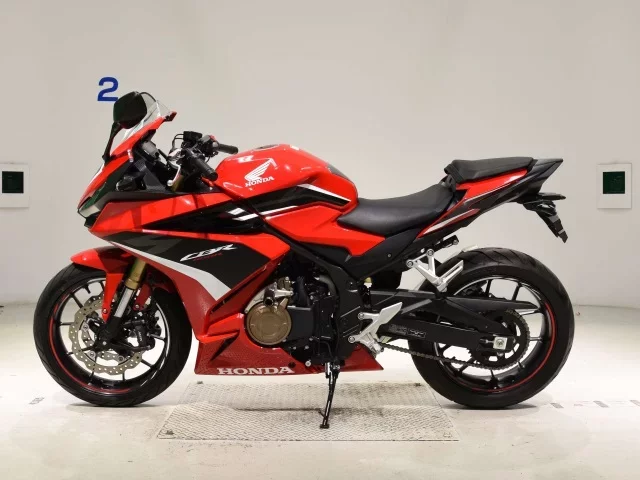 Honda CBR400R-2