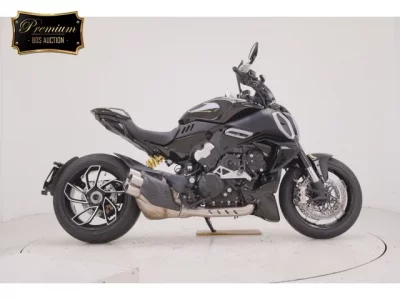 Ducati DUCATI DIAVEL V4  с аукциона в Японии