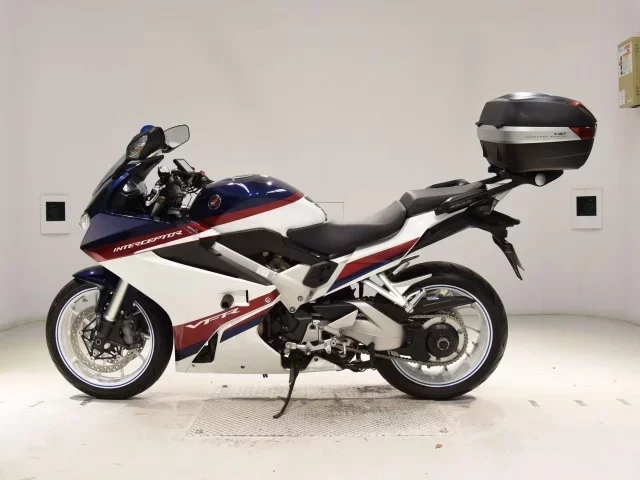 Honda VFR800F