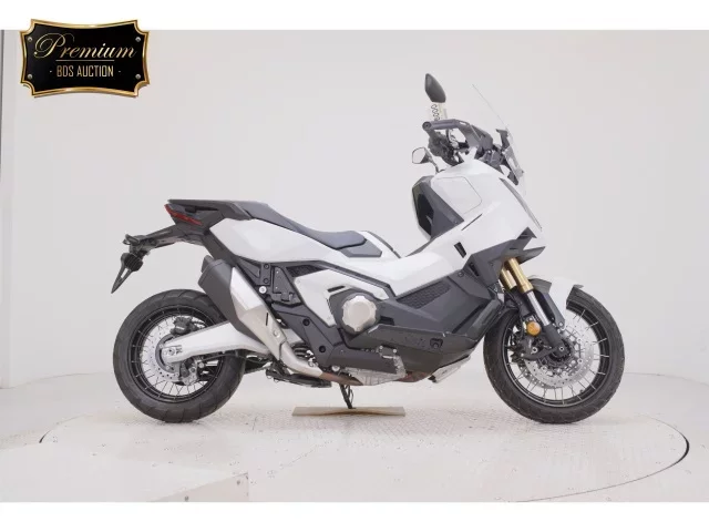 Honda X-ADV750-2 лот № 0009 оценка 7  с аукциона в Японии