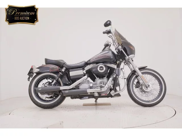 Harley-Davidson HARLEY FXDB1580 лот № 2576 оценка 4  с аукциона в Японии