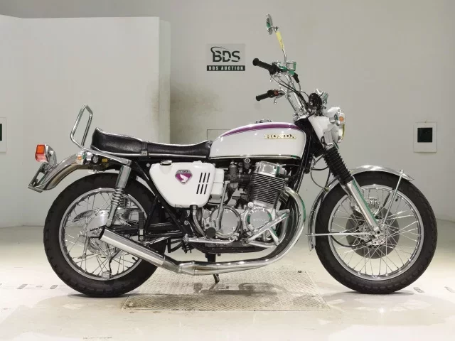 Honda CB750 лот № 5021 оценка 4  с аукциона в Японии