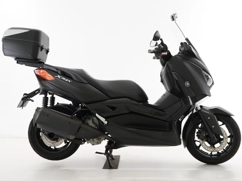 Yamaha XMAX