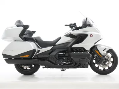 Honda Gold Wing Tour DCT  с аукциона в Японии