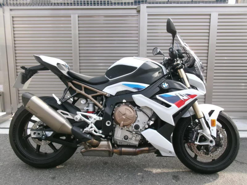 BMW  S1000R M PACKAGE лот № 00181 оценка 4  с аукциона в Японии