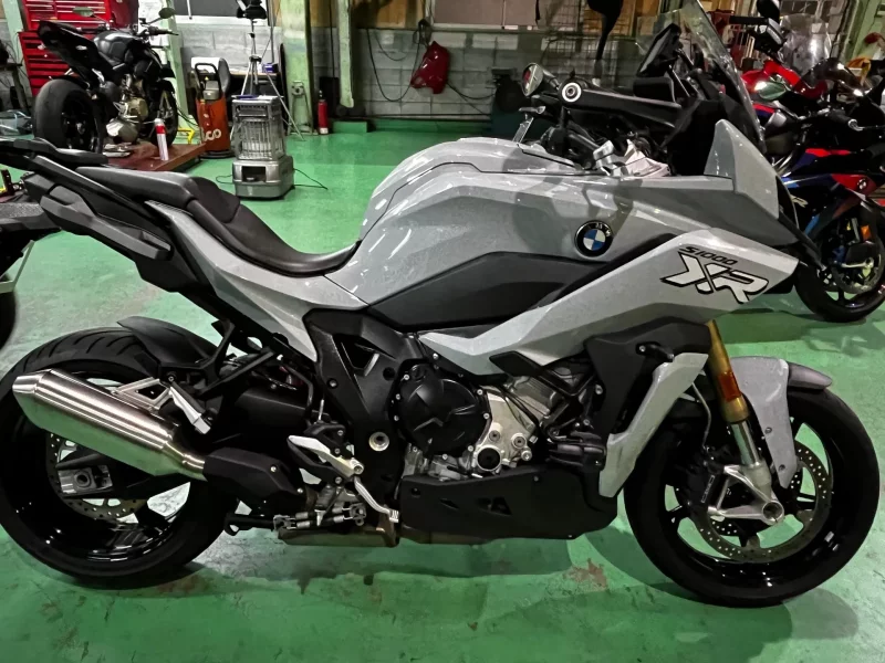 BMW BMW S1000XR