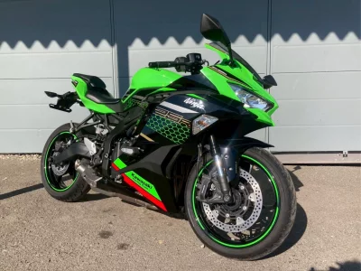 Kawasaki NINJA ZX-25R KRT ED  с аукциона в Японии