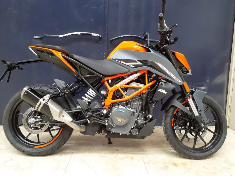 KTM  390 DUKE лот № 04321 оценка 5  с аукциона в Японии