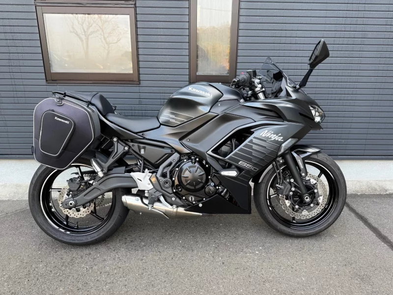 Kawasaki Ninja 650 лот № 04337 оценка 5  с аукциона в Японии