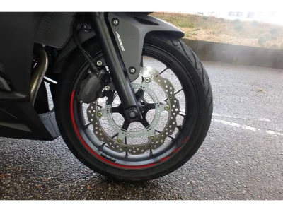 Honda CBR400R ABS лот № 04364 оценка 4  с аукциона в Японии 2