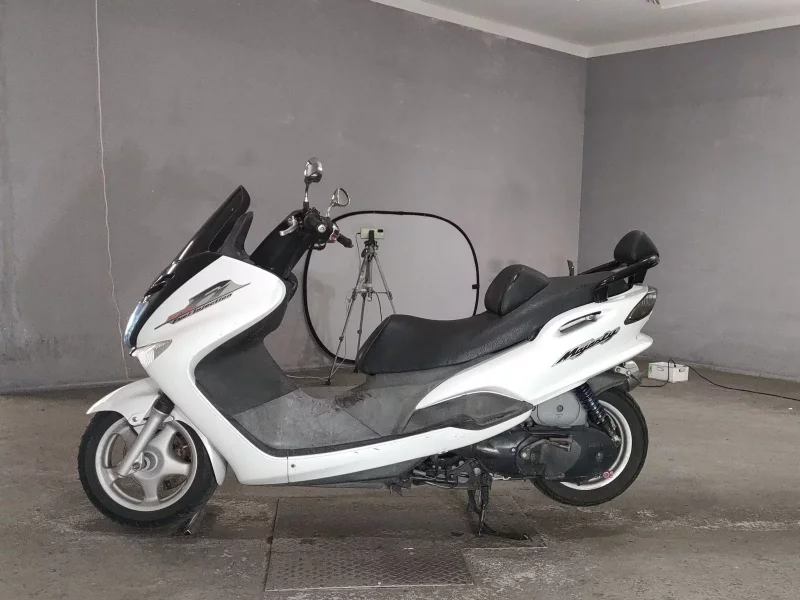 Yamaha MAJESTY 125