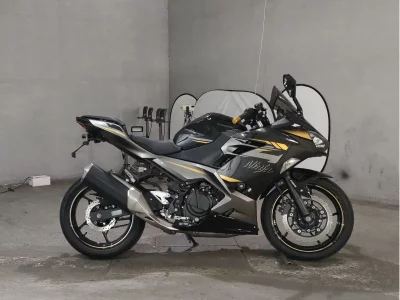 Kawasaki NINJA400  с аукциона в Японии