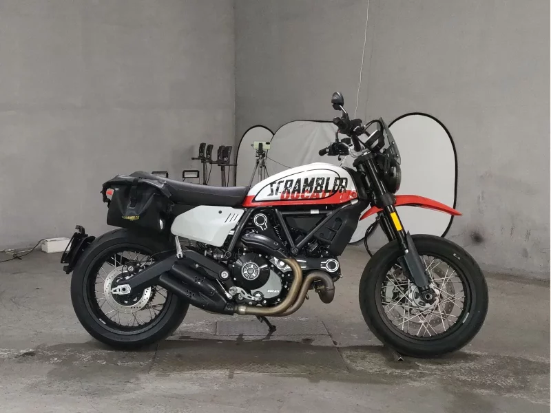 Ducati  SCRAMBLER URBAN MOTARD лот № 7209 оценка 4  с аукциона в Японии