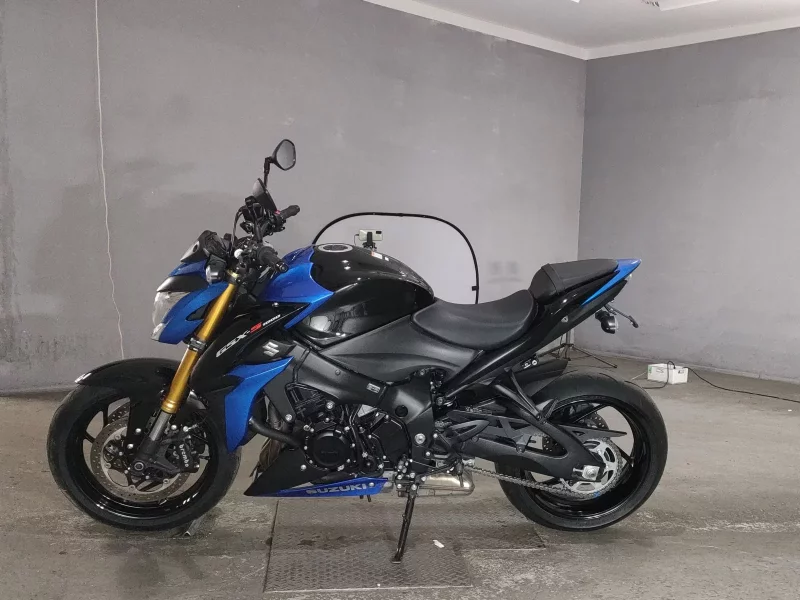 Suzuki GSX-S1000