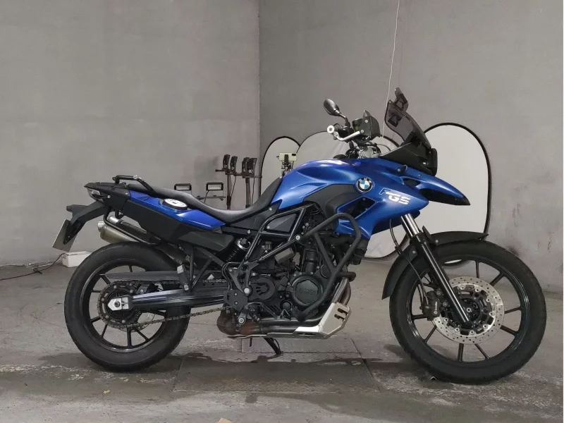 BMW  F700GS лот № 8334 оценка 4  с аукциона в Японии