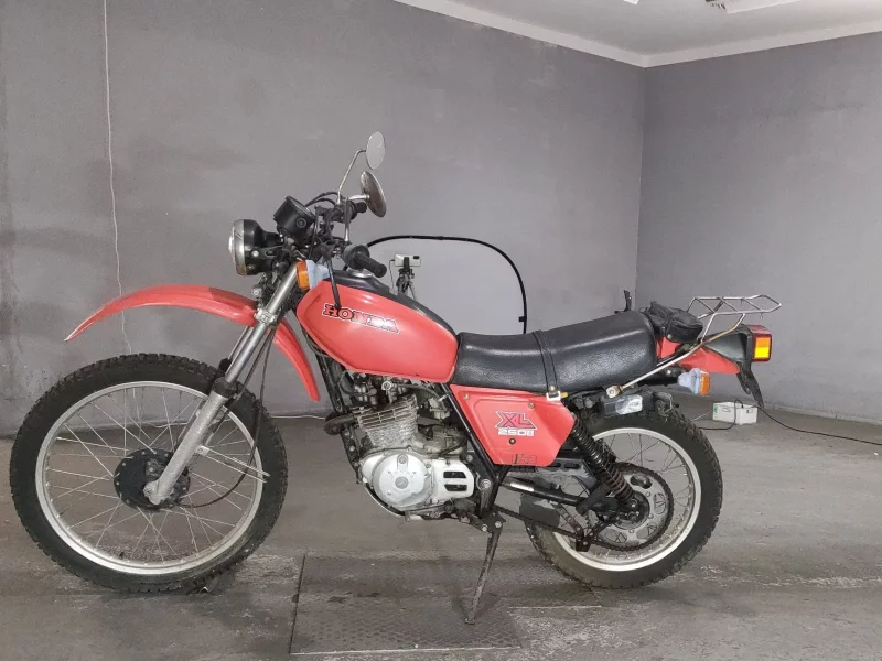 Honda XL250S