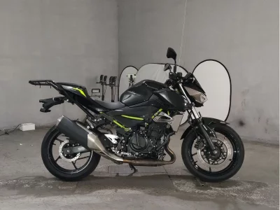 Kawasaki Z400 2020