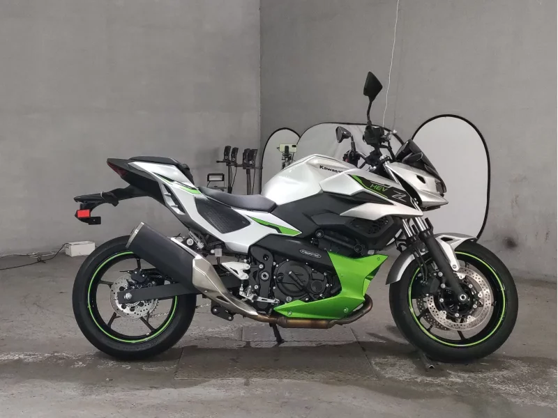 Kawasaki Z7 HYBRID лот № 8364 оценка 5  с аукциона в Японии