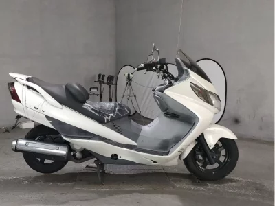 Suzuki SKYWAVE 250S