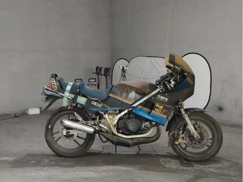 Suzuki RG250
