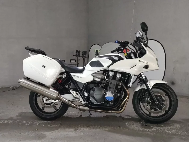 Honda CB1300 SUPER TOURING