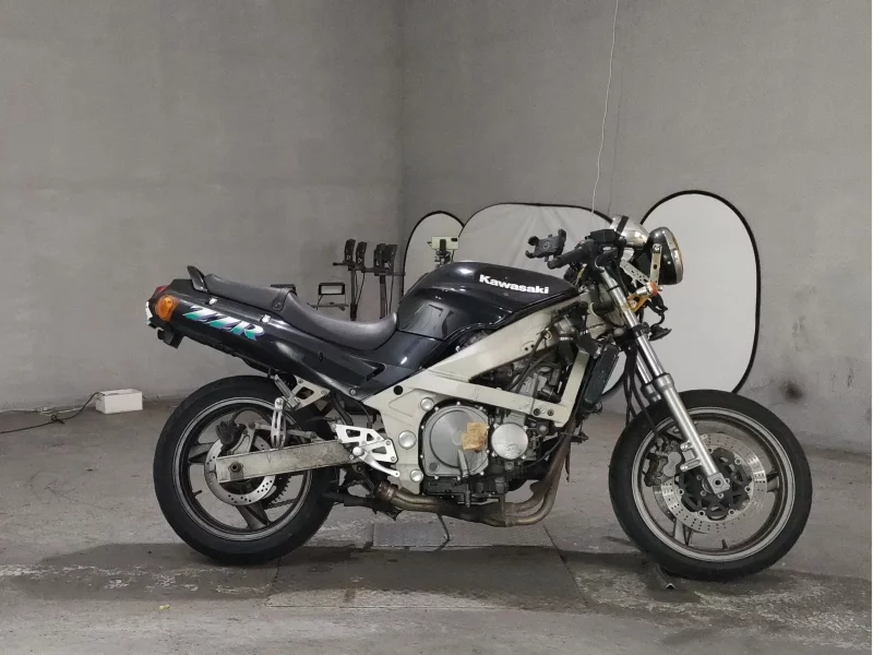Kawasaki ZZR400