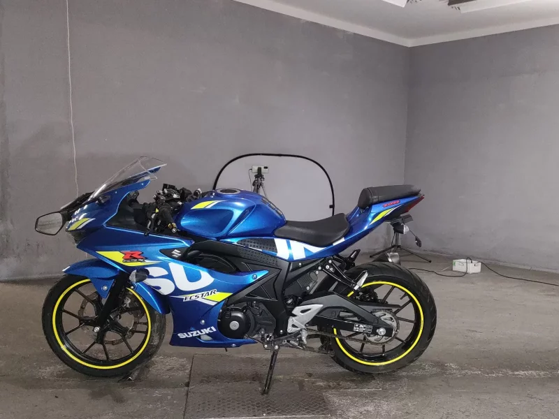Suzuki GSX-R125