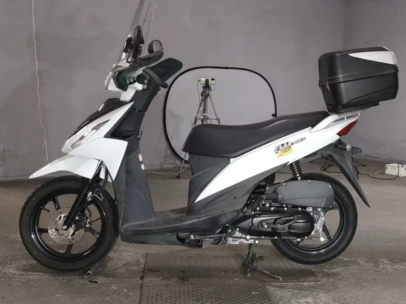 Suzuki ADDRESS V110
