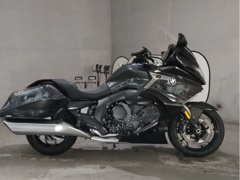 BMW BMW K1600B