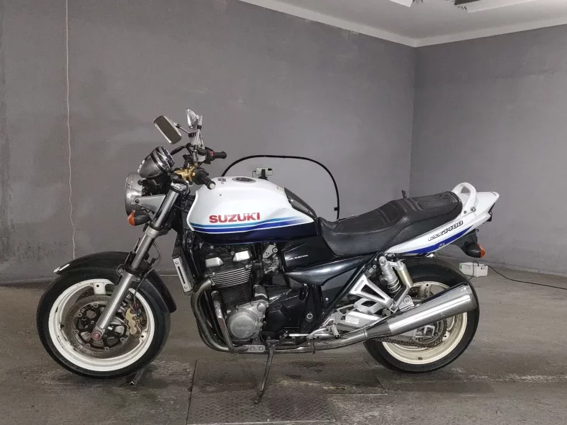Suzuki GSX1400