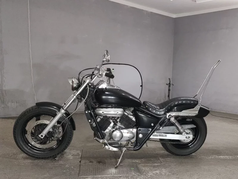 Honda MAGNA 250