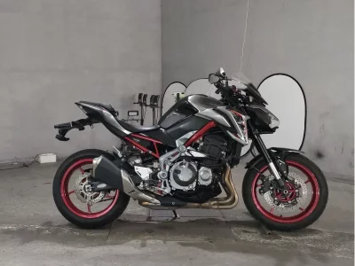 Kawasaki Z900  с аукциона в Японии
