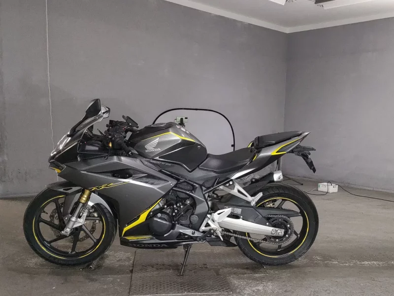 Honda CBR250RR